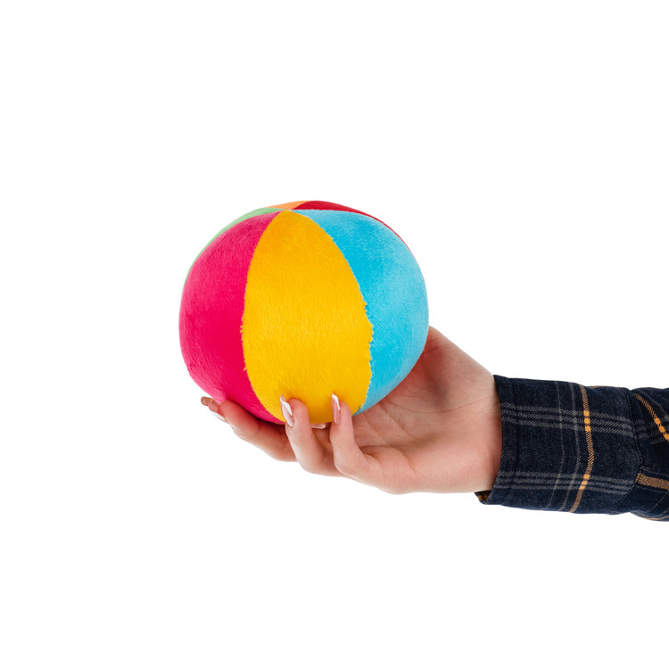 توپ پارچهای جغجغهای مناسب نوزاد